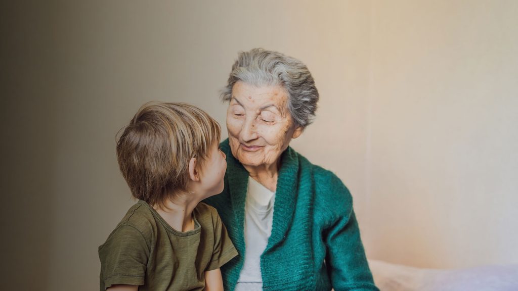 Aldeas Infantiles Sos Reconoce El Papel De Los Abuelos En La Crianza De Sus Nietos Y Pide Más 4689