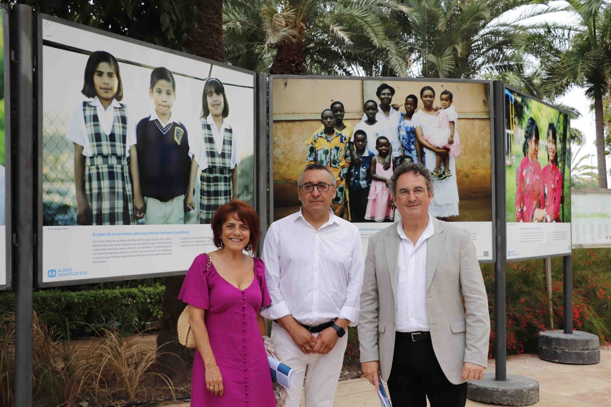 exposicion-juntos-porque-somos-hermanos-malaga