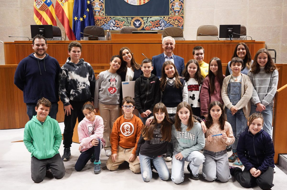 diputados-por-un-dia-cortes-aragon-2025